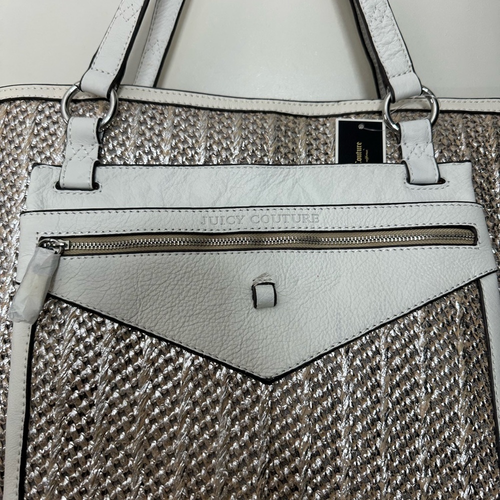 Juicy Couture Palm Springs Metallic
Straw Tote Bag white and silver - Picture 3 of 15